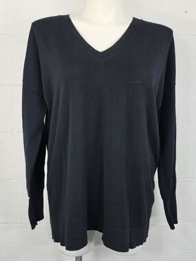 Peruvian Connection Black V-Neck Top